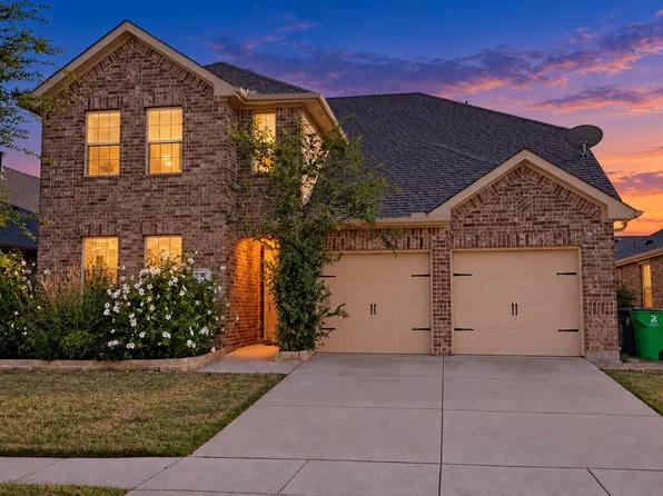 1900 Outpost Creek Ln, Aubrey, TX 76227