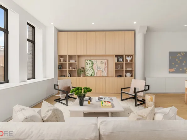 252 7th Avenue 6U image 2 of 14