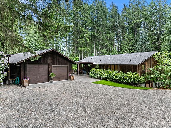2nd image of 2415 SE Bielmeier Road