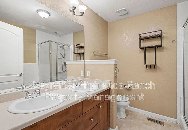 8546 Gold Peak Ln #B — Photo 17