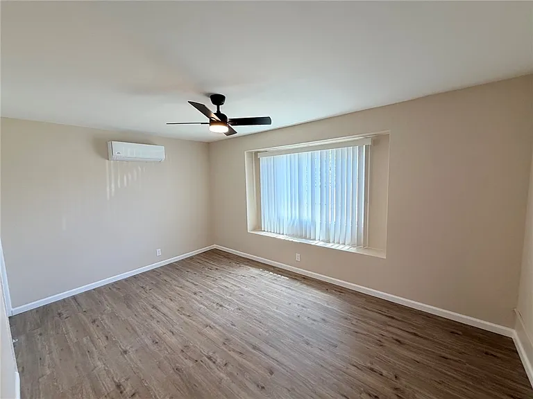 355 S Aspan Ave #1 — Photo 9