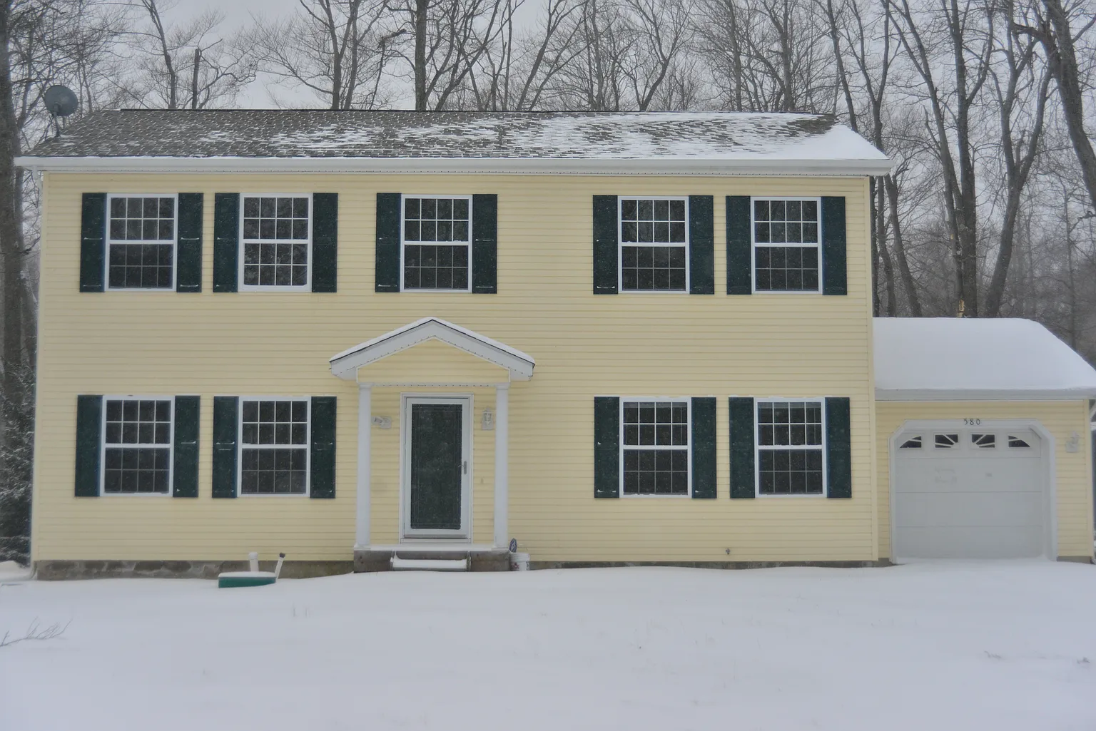 1303 Winding Way photo 1