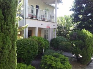 1433 Court St APT 4, Redding, CA 96001