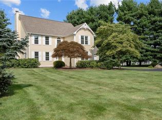 5 Graham Way, East Greenwich, RI 02818