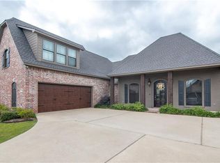 143 Yopp Cir, Stonewall, LA 71078