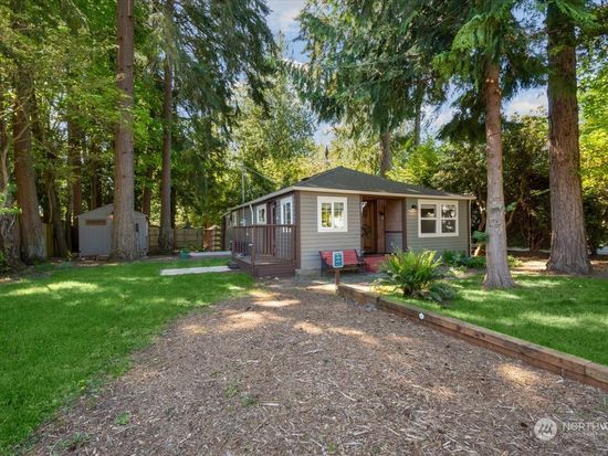 1615 N 183rd Street, Shoreline, WA 98133