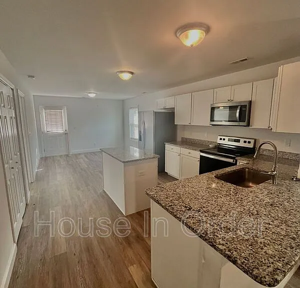 60 Patriot Pl — Photo 9