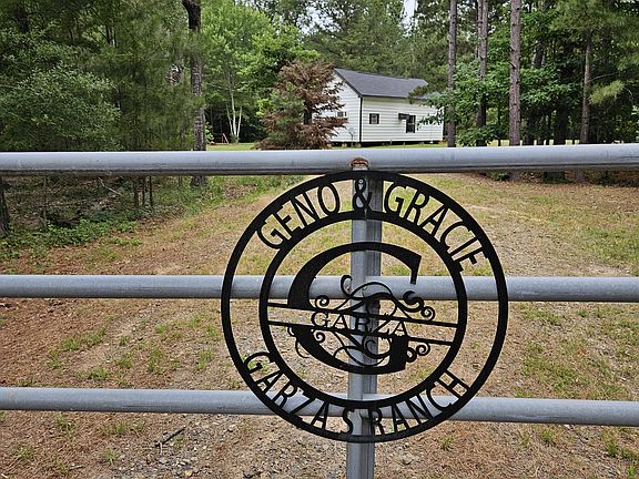 4th image of 129 Fm 4561