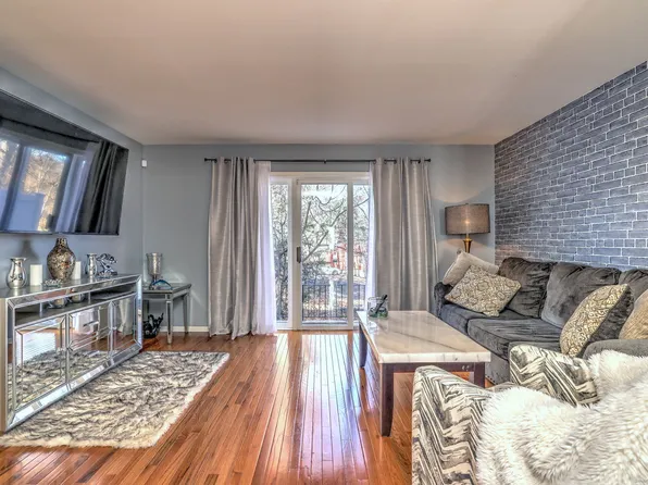 2838 Whitney Avenue APT 2, Hamden, CT 06518