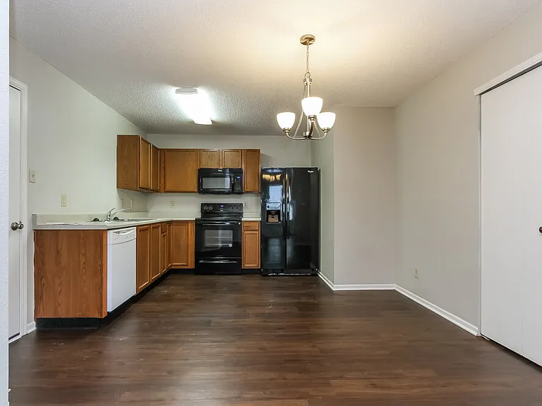 3015 Redland Ln — Photo 6