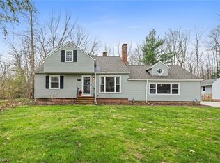 6812 Glenview Rd, Mayfield Village, OH 44143