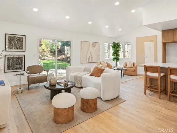 722 Isidore St, Oceanside, CA 92057