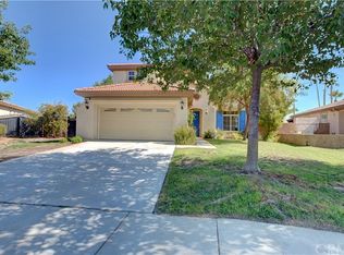 1824 Paradise Way, San Jacinto, CA 92582