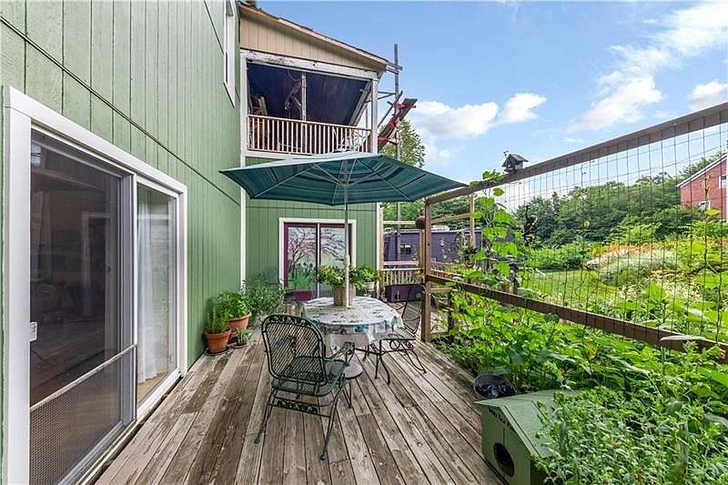 1418 Neshannock Blvd, New Castle, PA 16105 Zillow