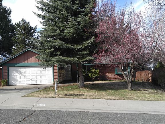 2nd image of 605 Glen Mar Dr