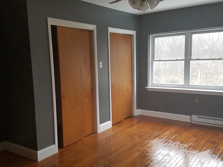 490 Hedrick Ave #B — Photo 7