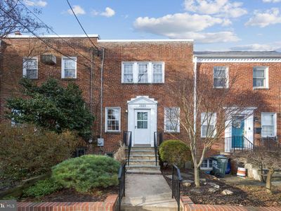 2020 Tunlaw Rd NW, Washington, DC, 20007