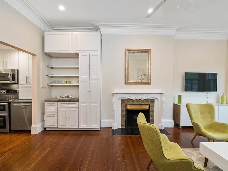 320 Commonwealth Ave #21 — Photo 5