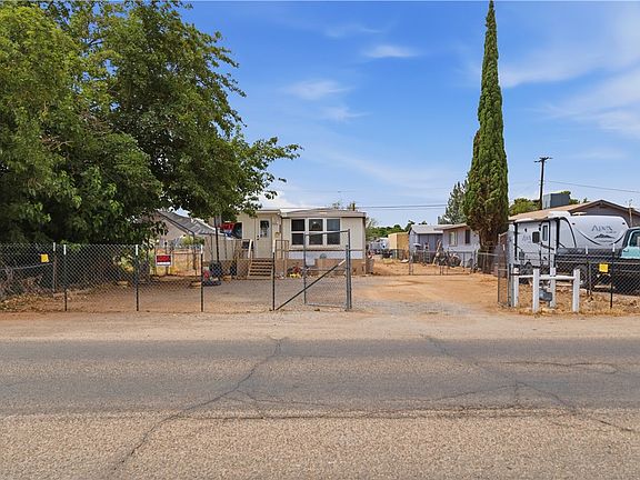 4th image of 3896 E Thompson Avenue