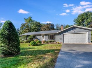 1060 Main St, Lynnfield, MA 01940