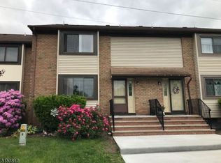 612 Robin Rd #612, Hillsborough, NJ 08844