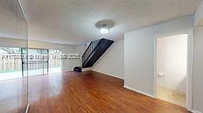 5032 SW 122nd Ter — Photo 6
