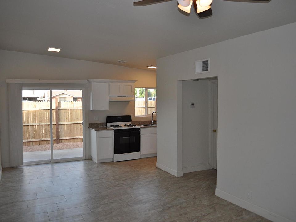 1st image of 436 W 3rd Pl APT B