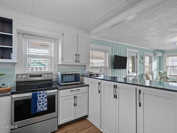 5th image of 1119 Carolina Beach Avenue N