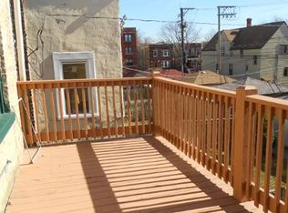 3049 W Addison St, Chicago, IL 60618