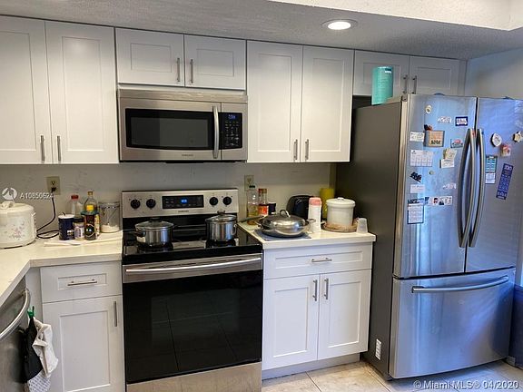 3rd image of 16509 NE 26th Pl #25