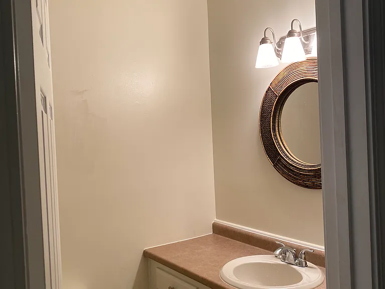 1610 Hanson St — Photo 21
