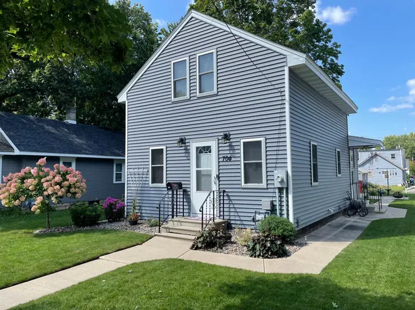 704 11th Ave SW, Austin, MN 55912