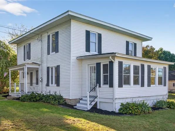 41 Pre Emption Rd, Geneva, NY 14456