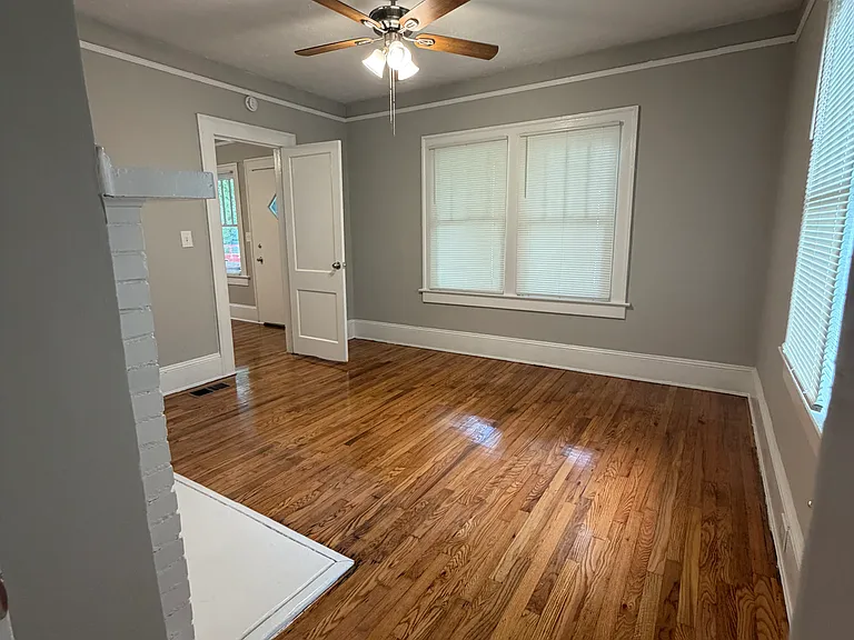 861 Oakhill Ave SW — Photo 25