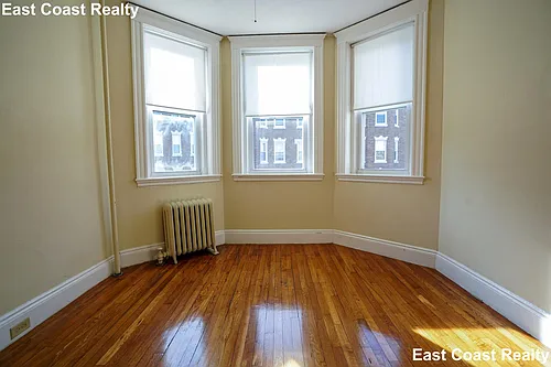 224- 236 Kelton St Photo 1