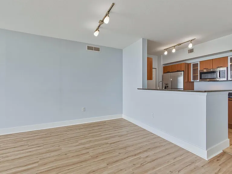 625 Casa Loma Blvd #1206 — Photo 11