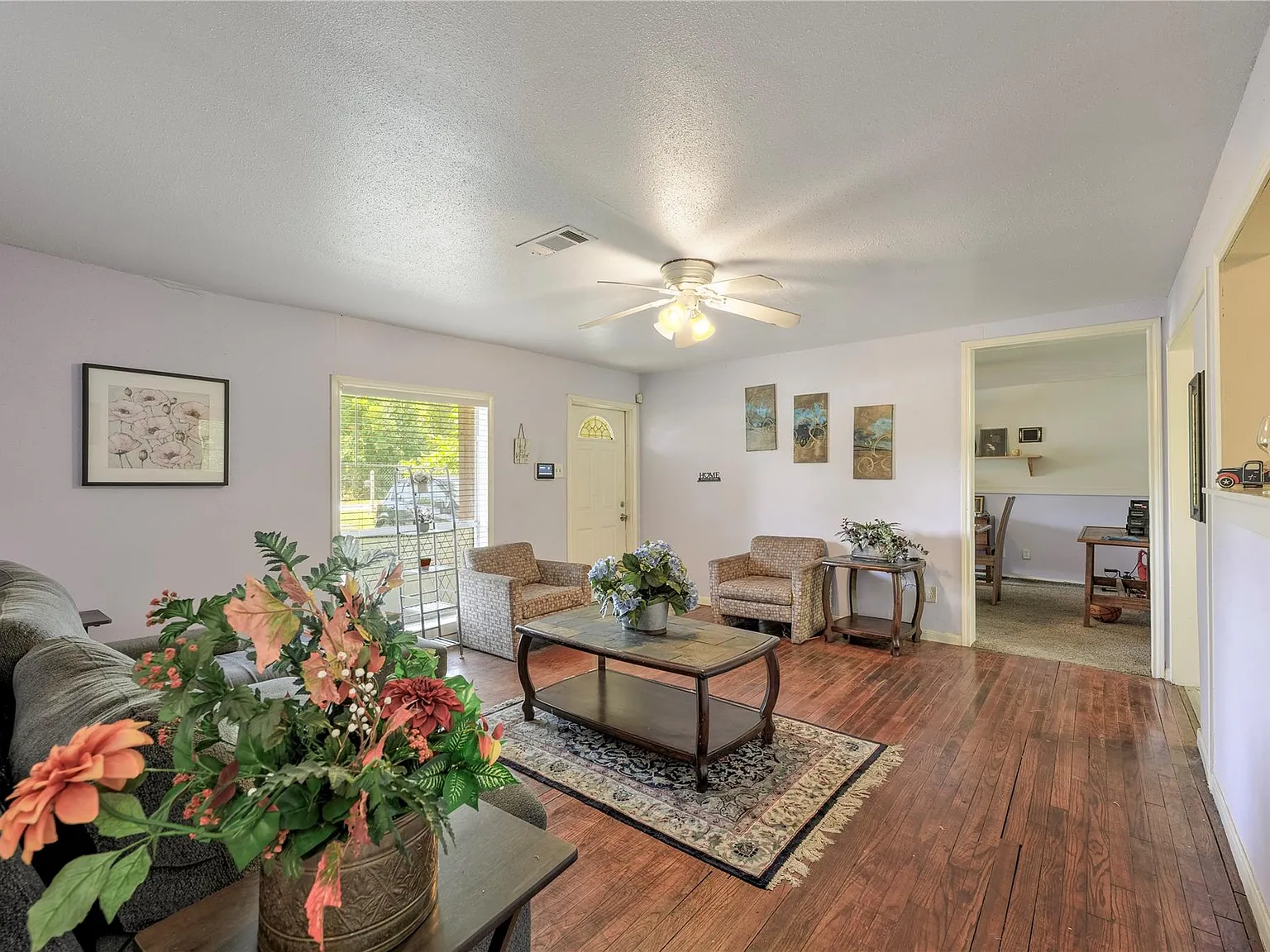 3 bed, 1.0 bath, 1252 sqft, $1,800 — Photo 4
