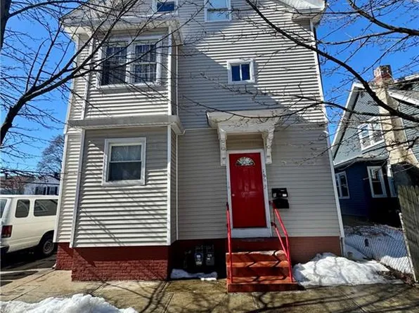 166 Lowell Ave, Providence, RI 02909