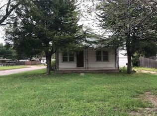 2202 S Saint Francis Ave, Wichita, KS 67211