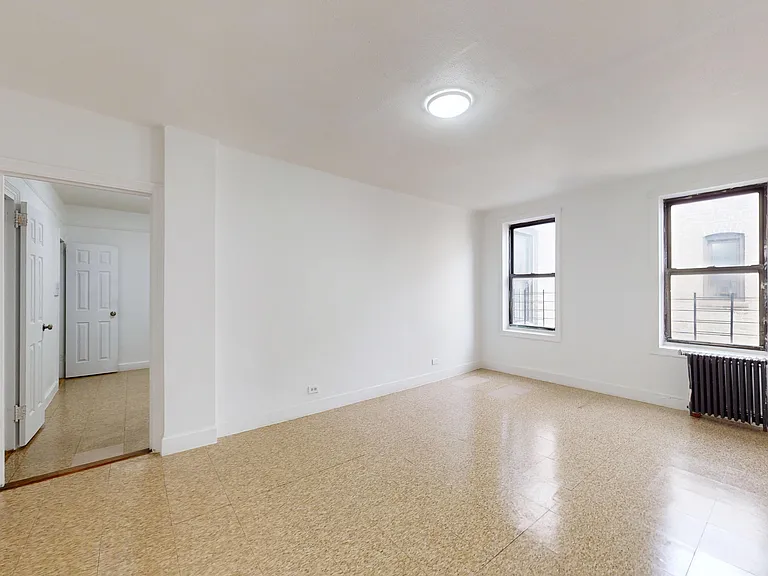 86-22 Dongan Ave #6H — Photo 3