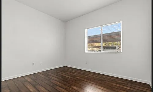 5650 E Sahara Ave Photo 1