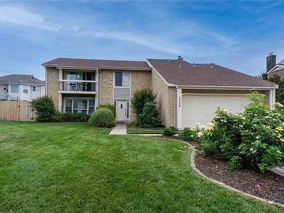 2nd image of 1713 Lake Christopher Dr