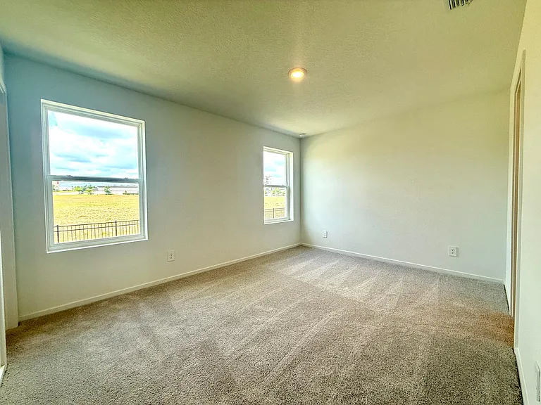 874 Lynx St — Photo 11