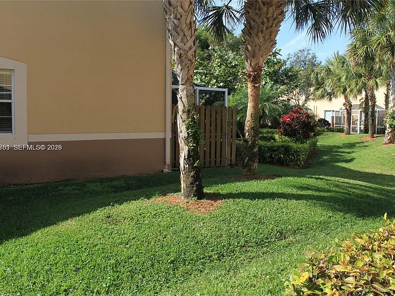 3677 San Simeon Cir #3677 — Photo 10