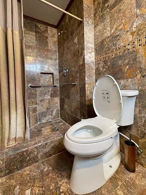 Charming 1BR/1BA Room in Peaceful Anaheim Hills - Available 10/15 - $1550/mo — Photo 4
