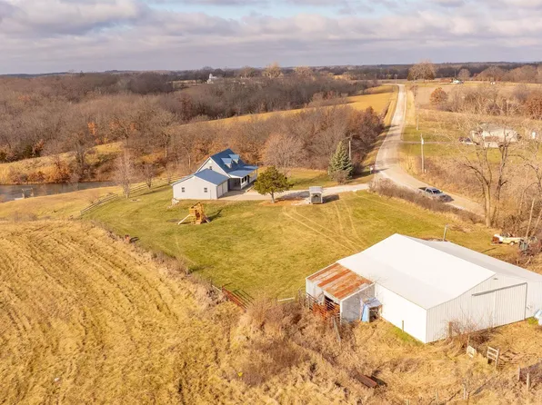 9172 28th St, Ottumwa, IA 52501