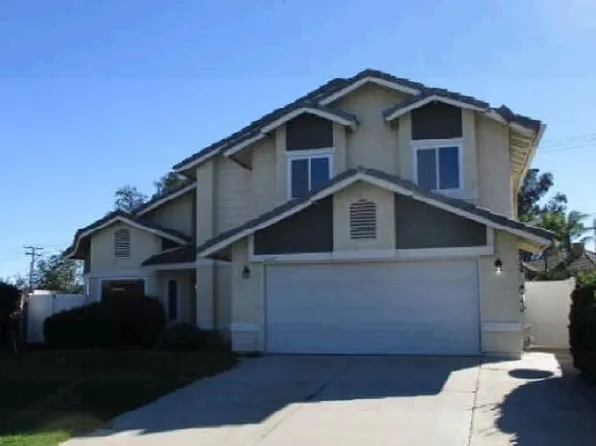 26469 Walker Pass Dr, Moreno Valley, CA 92555