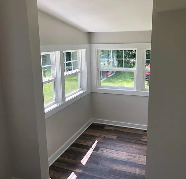 3305 S Woods Ave — Photo 16