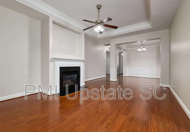 243 Scottish Ave — Photo 6