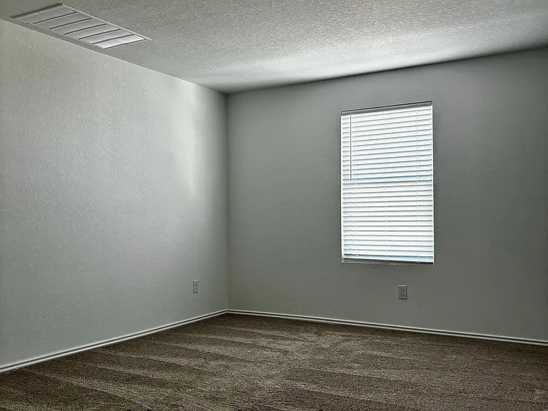 2436 Hunter Peak — Photo 14